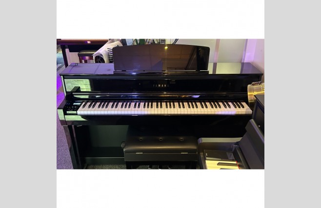 Yamaha CLP675 Polished Ebony Digital Piano, Used - Complete Package (SN:01151) - Image 1